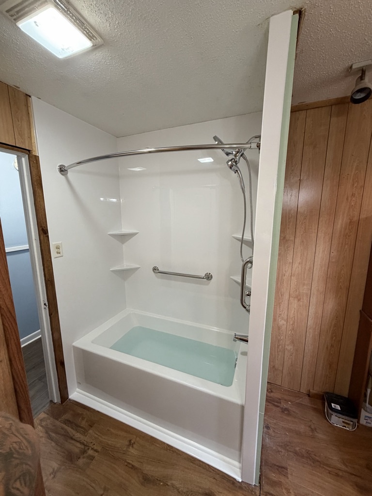 304 Hampton Road Northwest , Hartselle, AL, US