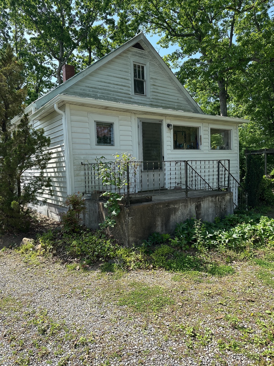 1276 New Hope Road , Staunton, VA, US
