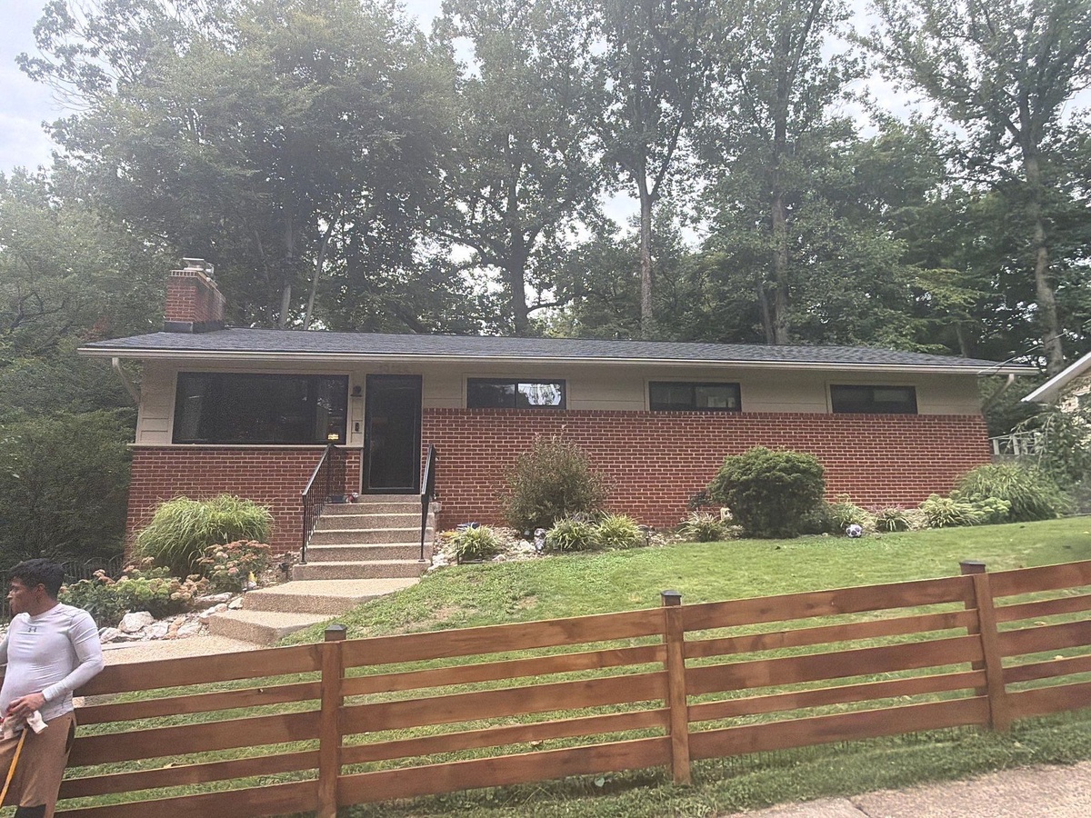 10124 Spring Lake Terrace , Fairfax, VA, US