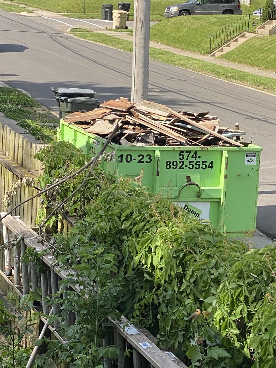 417 East Victoria Street , South Bend, IN, US