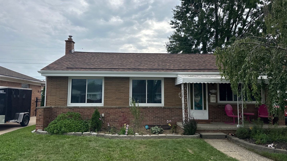28728 Hollywood Street , Roseville, MI, US
