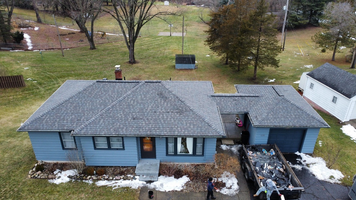 120 Sagamore Street , Jackson, MI, US