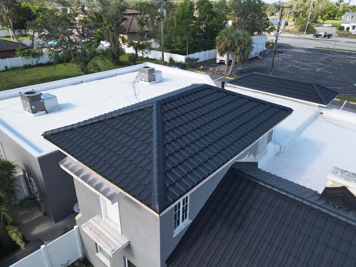 310 Whitfield Avenue , Bradenton, FL, US