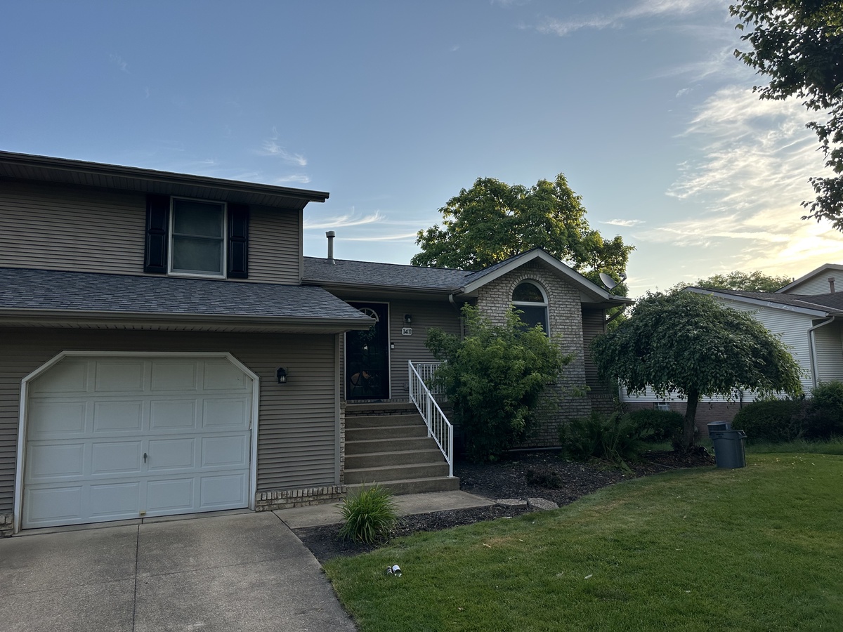 1411 44th Street Northeast , Canton, OH, US