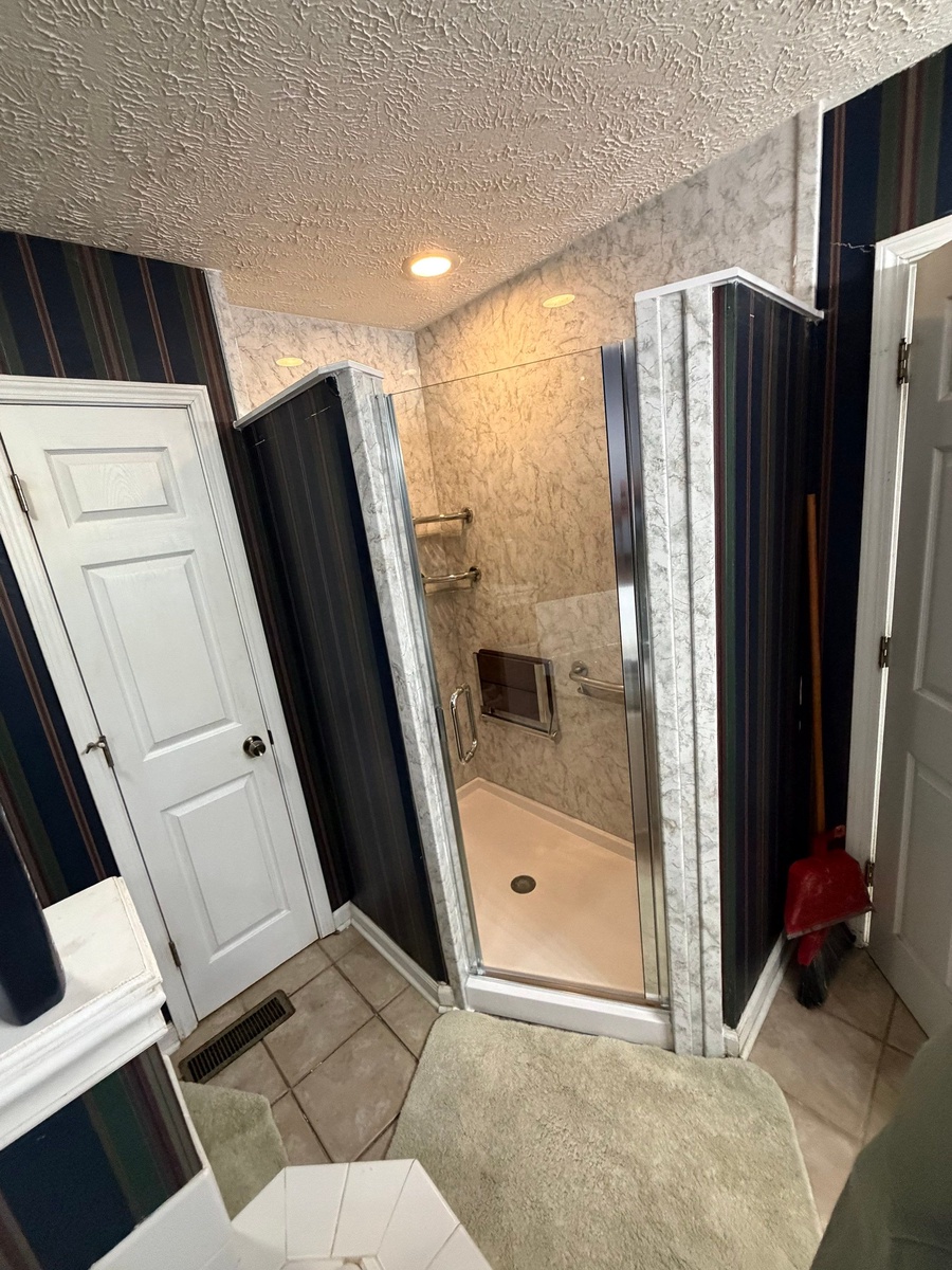 232 Sundown Dr , Jackson, Tennessee, US