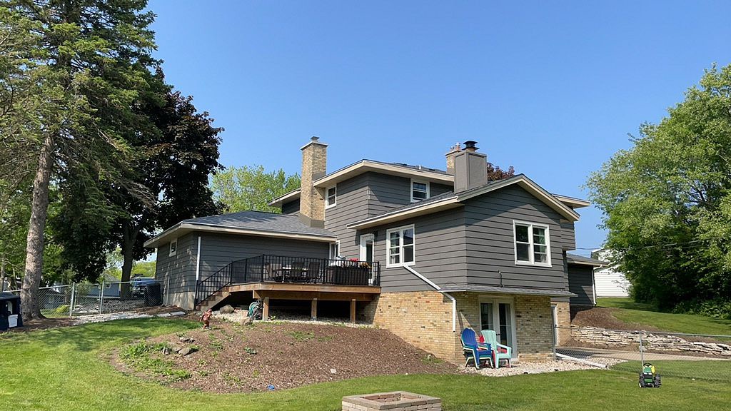 21290 Jill Court , Brookfield, WI, US