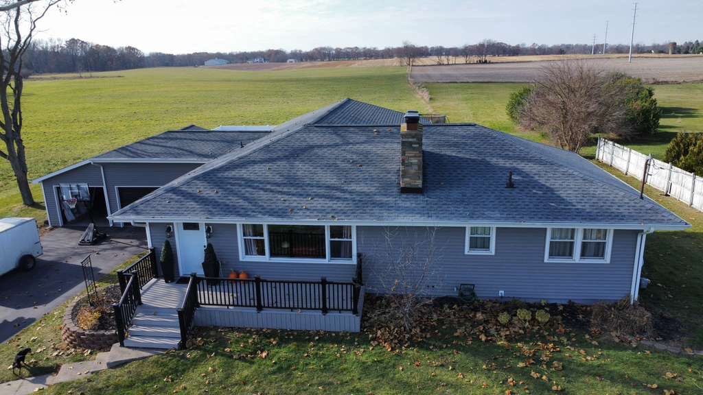3260 Wolf Lake Road , Grass Lake, MI, US