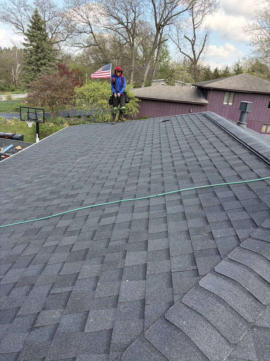 7169 West 1000 North , De Motte, IN, US