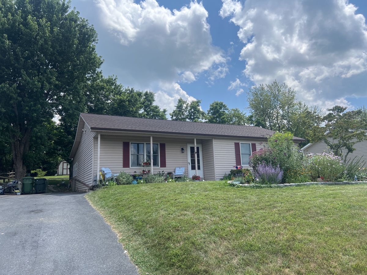 212 Buckboard Road , Waynesboro, VA, US