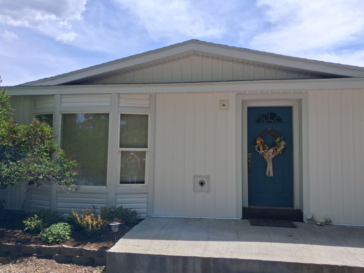 3350 East 750 North , Menan, ID, US