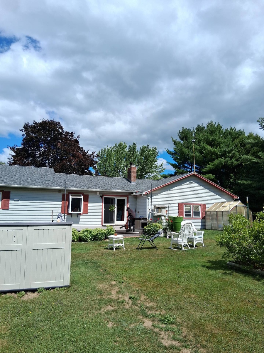 309 Papermill Road , Hampden, ME, US