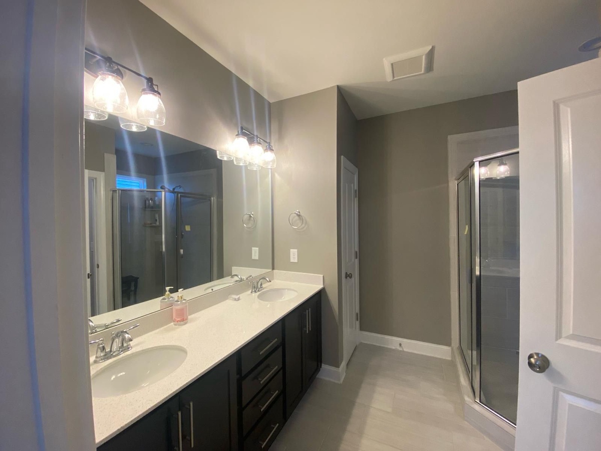 1429 Queen Trigger Drive , Fuquay-Varina, NC, US