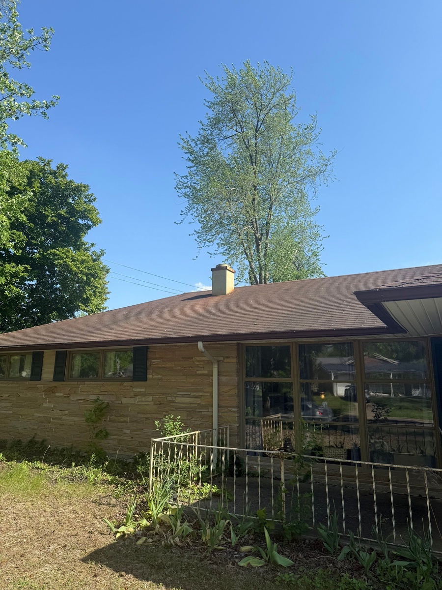 2619 Ojibway Trail , Fort Wayne, IN, US