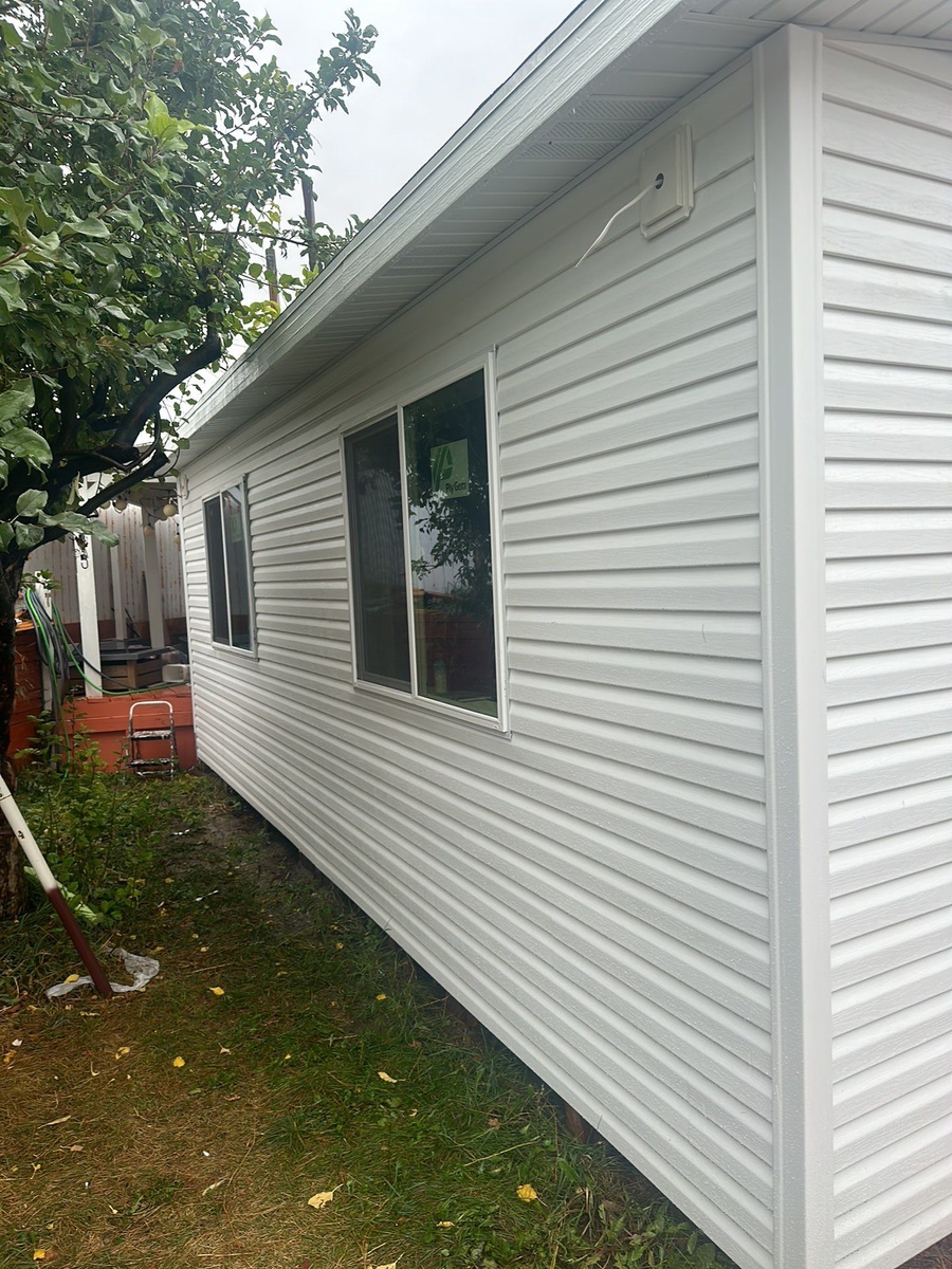 484 May Street , Idaho Falls, ID, US