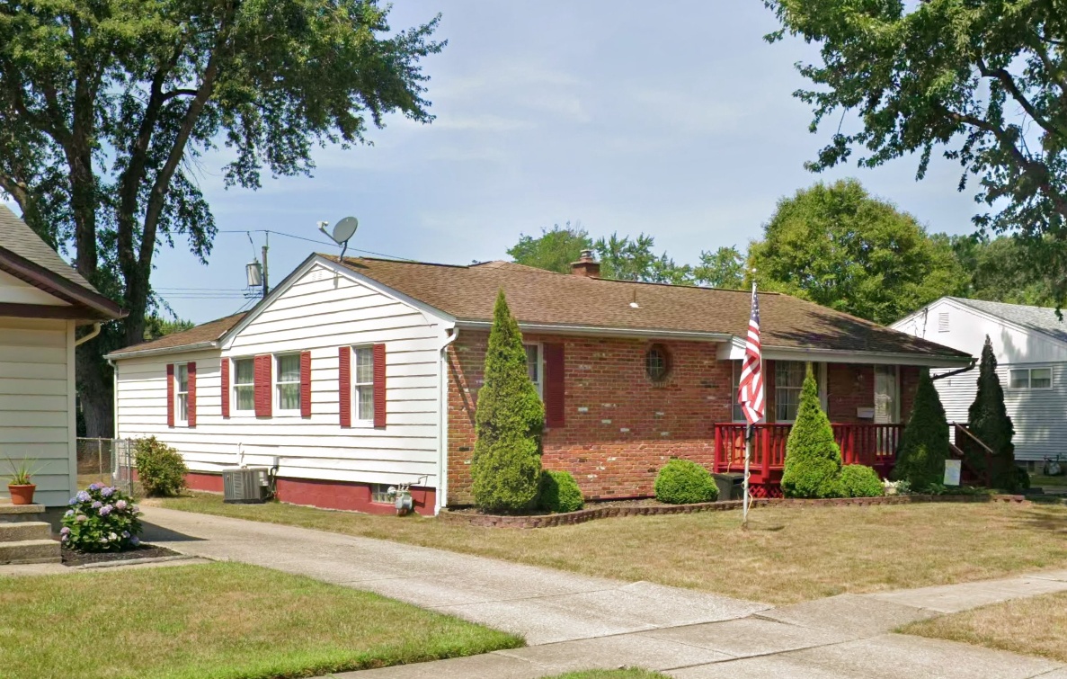 279 Belmont Court East , North Tonawanda, NY, US