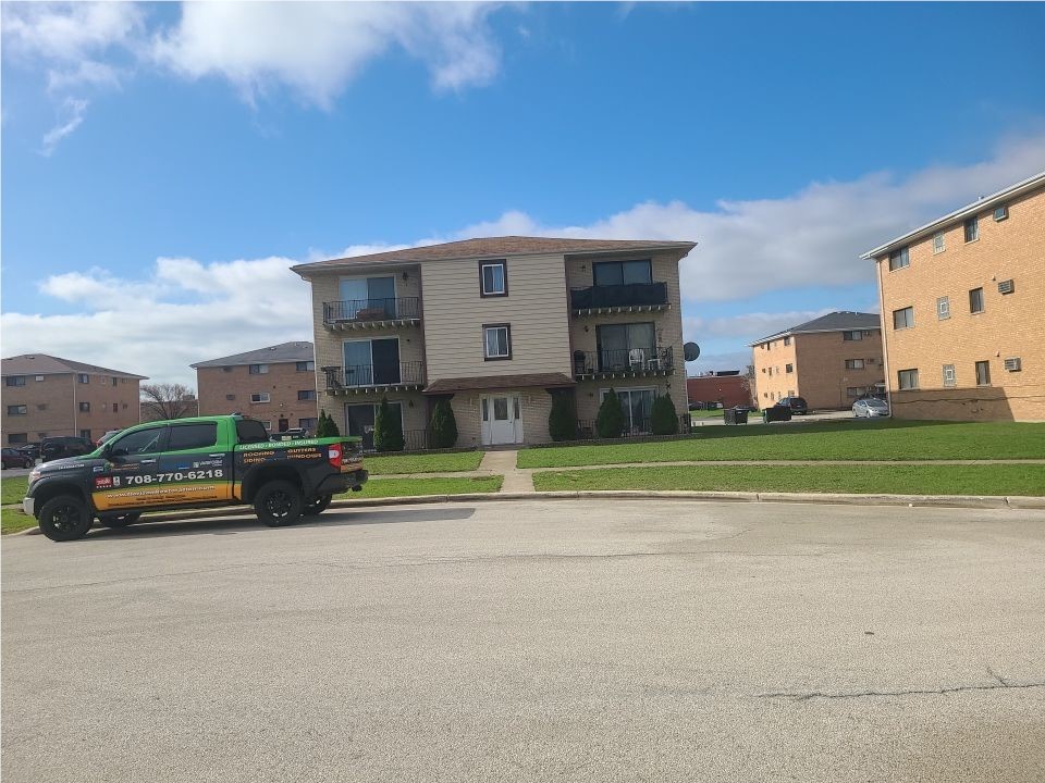 7315 West 85th Place , Bridgeview, IL, US