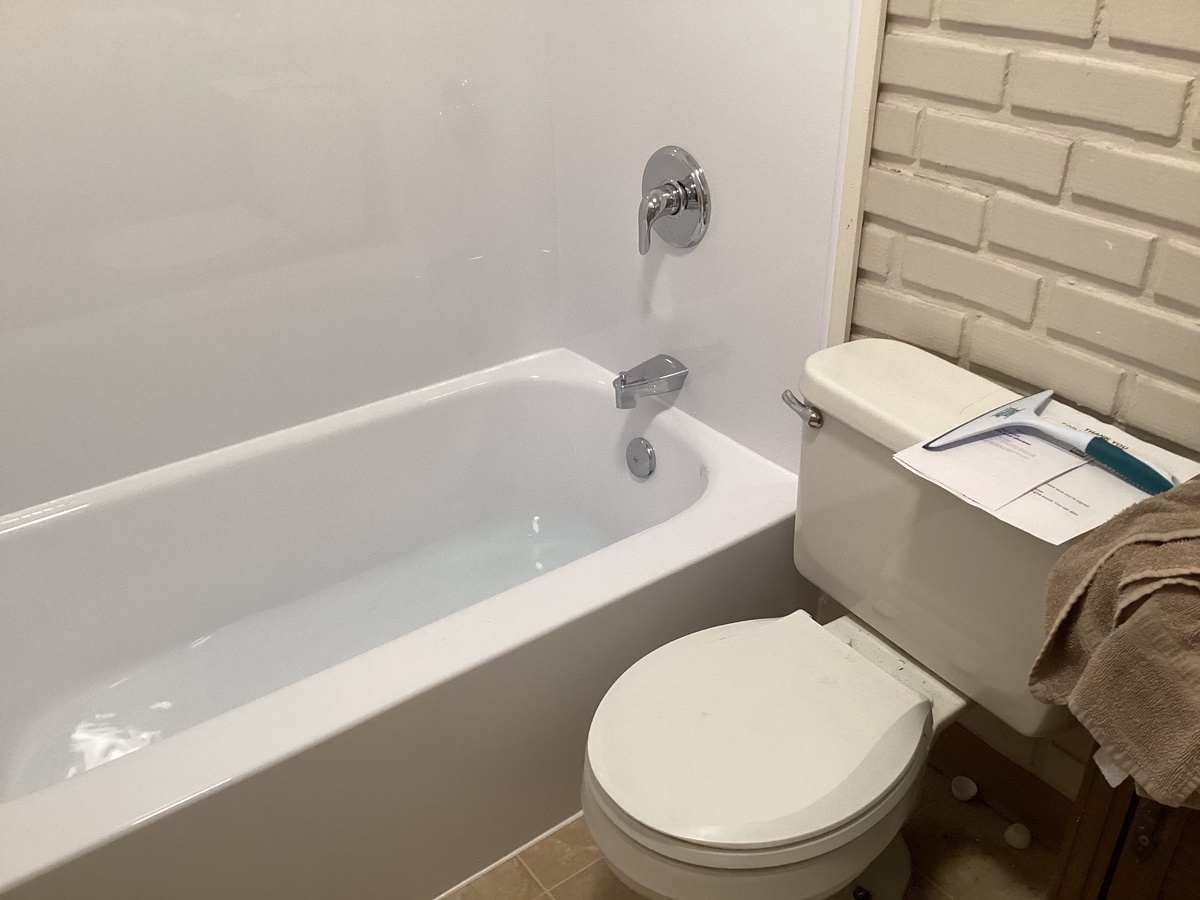 West Allis, WI, 53214, US