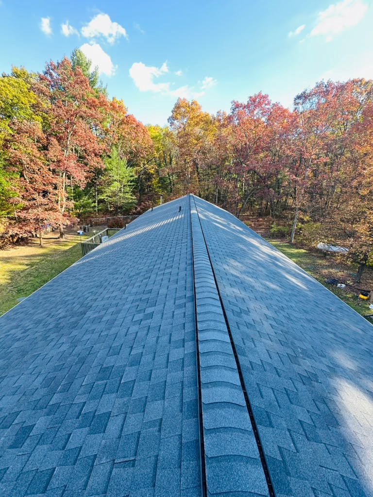 7648 No-Nee Drive , Howard City, MI, US