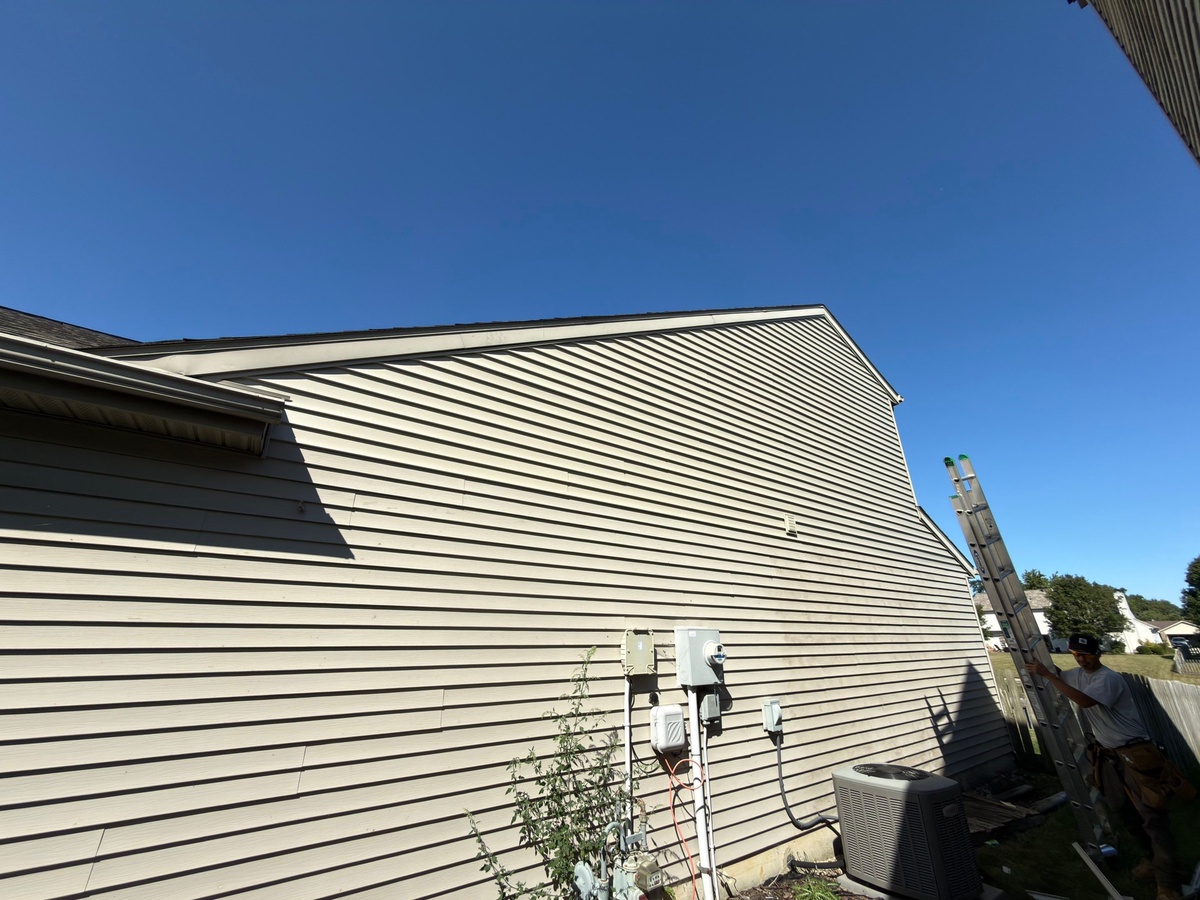 9529 Ballymore Drive , Fort Wayne, IN, US