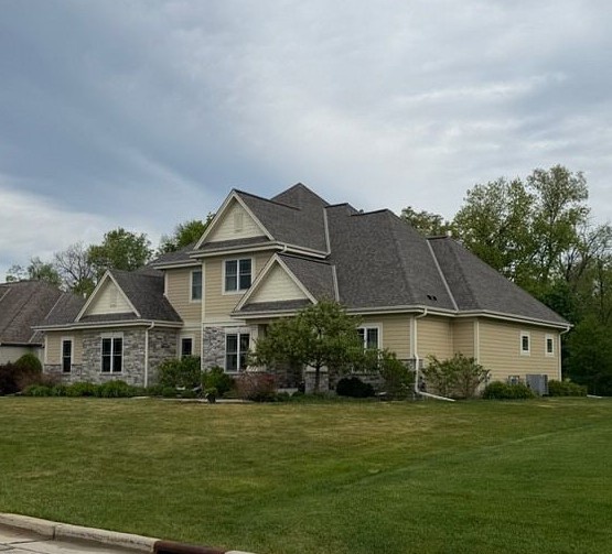 244 Four Winds Court , Hartland, WI, US