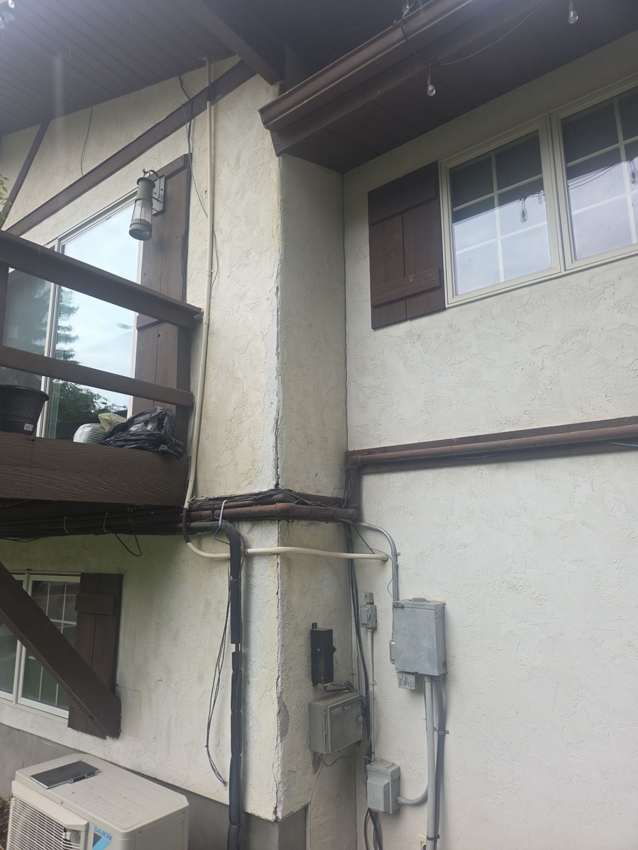 688 South Bellin Road , Idaho Falls, ID, US