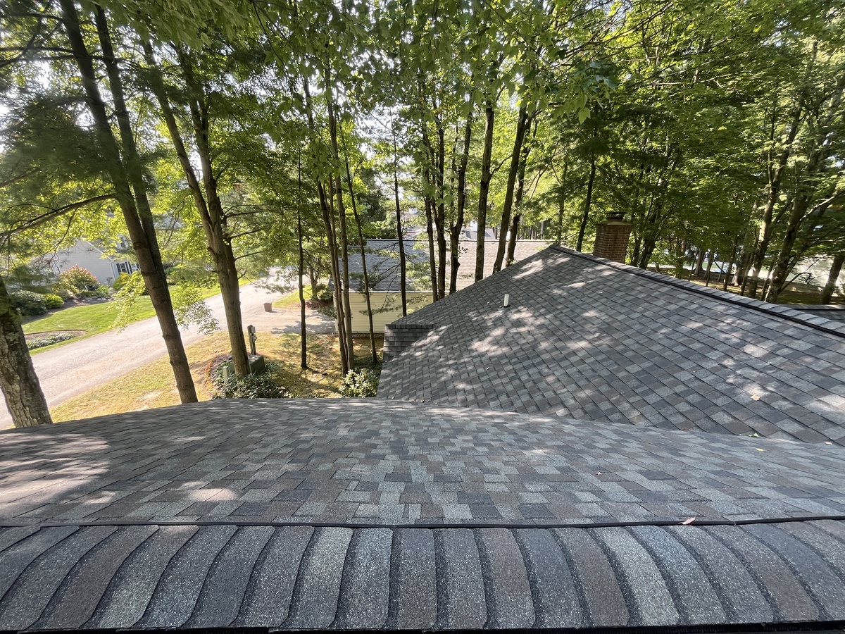 106 Burlington Oval Drive , Chardon, OH, US