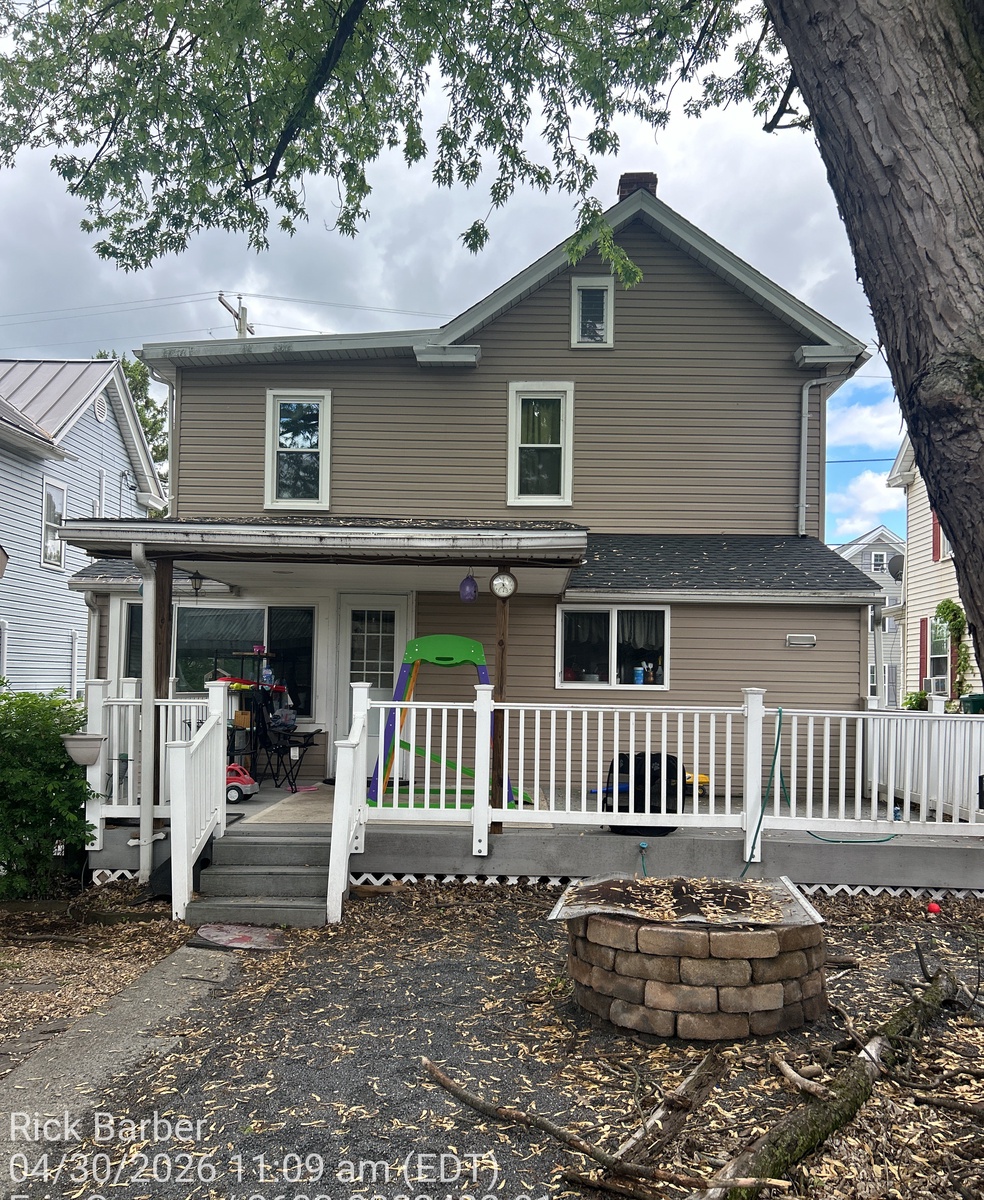 410 Walnut Street , Boiling Springs, PA, US