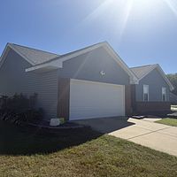 1212 Claycrest Drive , Saint Charles, MO, US