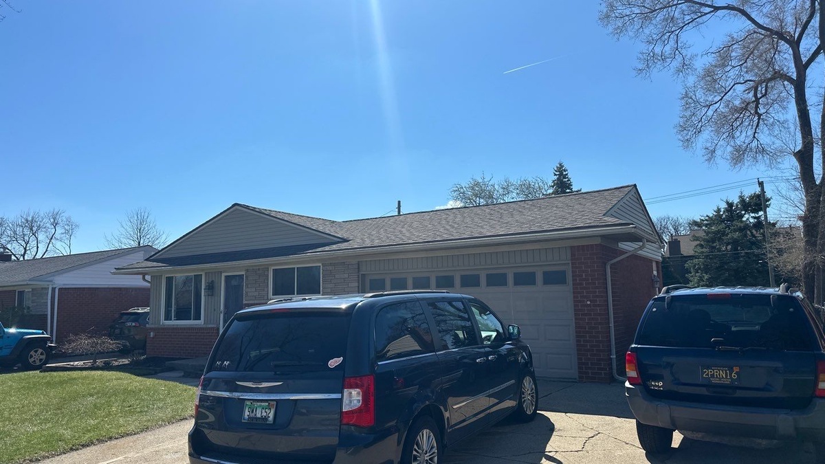 8210 Independence Drive , Sterling Heights, MI, US