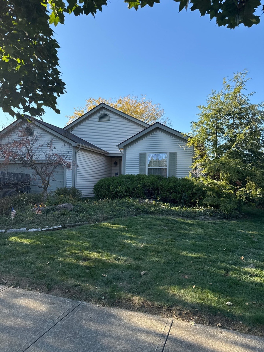230 Harbinger Drive , Groveport, OH, US