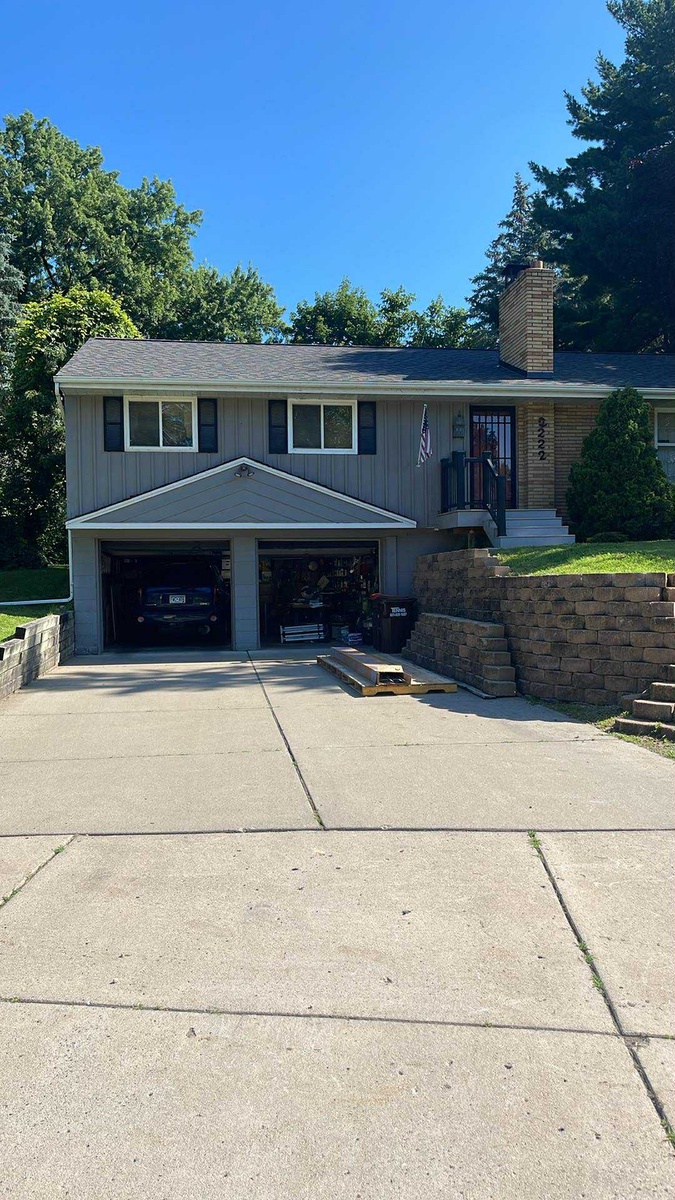 2222 Florence Lane , South Saint Paul, MN, US