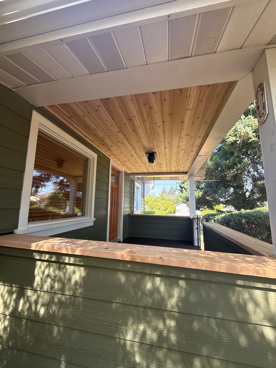 2924 Mountain View Avenue West , University Place, WA, US
