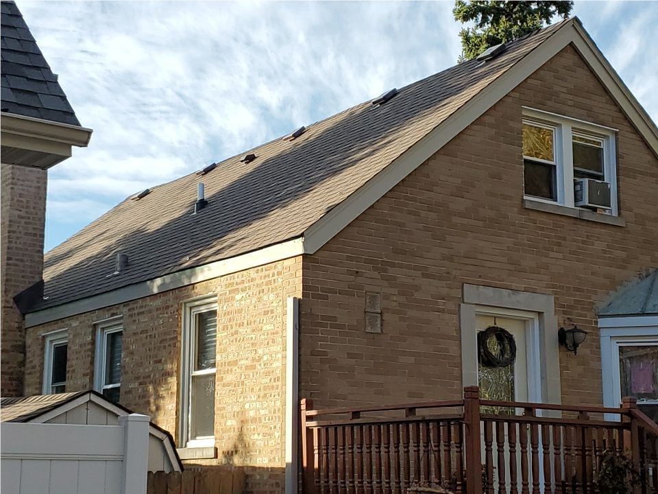 2566 Forest View Avenue , River Grove, IL, US