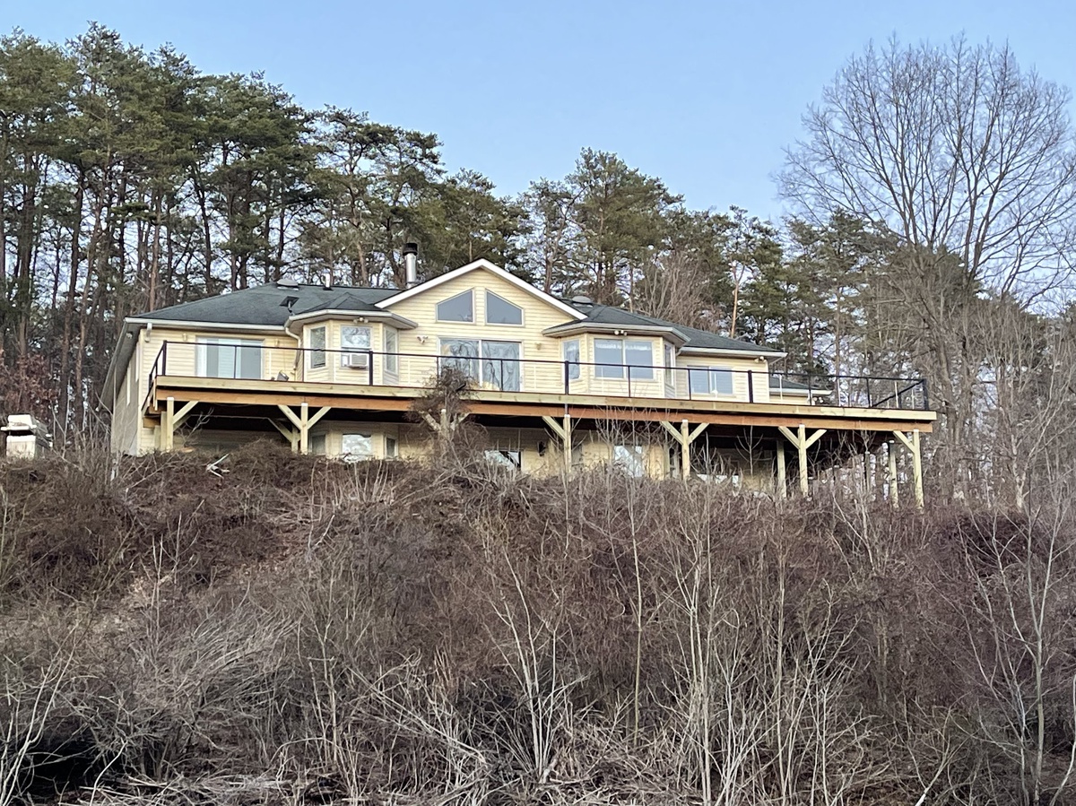 Kearneysville, WV, 25430, US