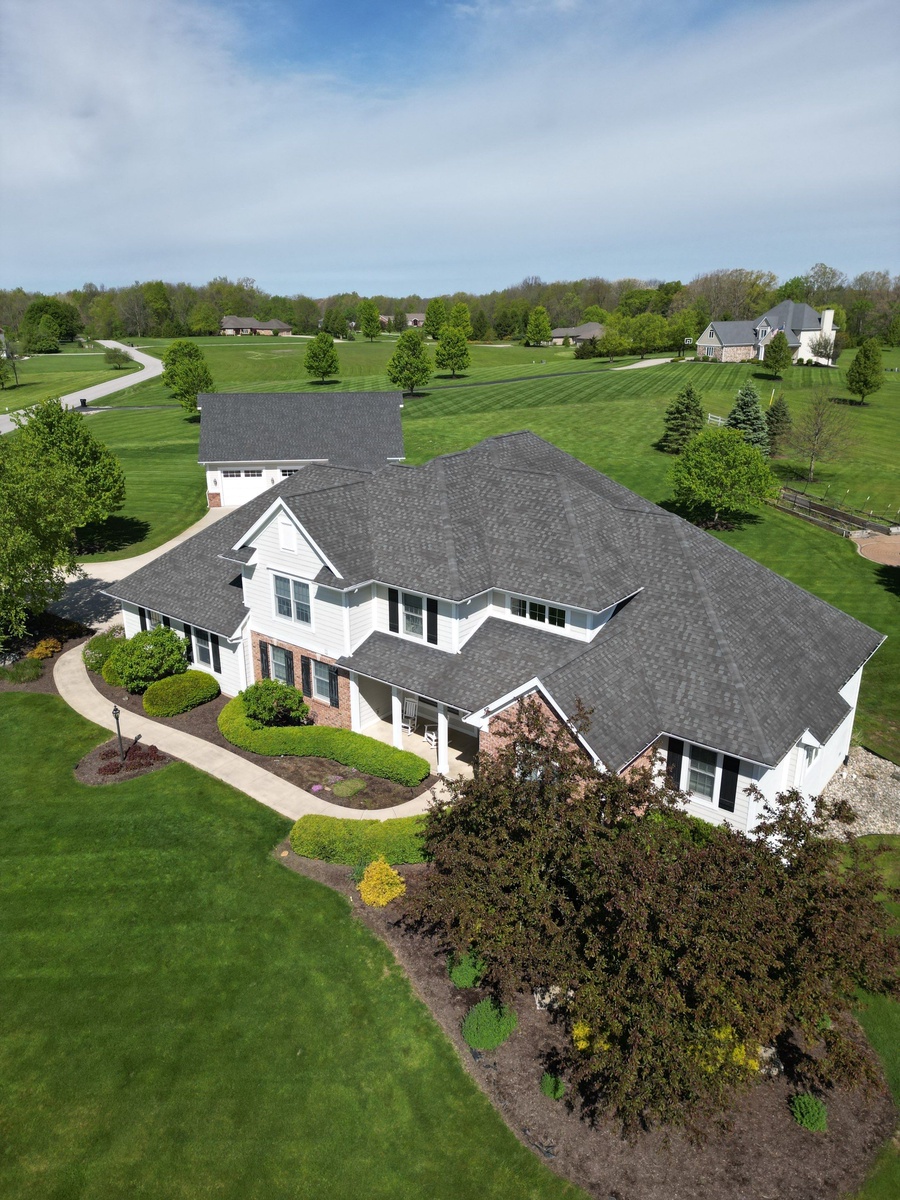 7811 E Lakewood Dr , Roanoke, IN, US