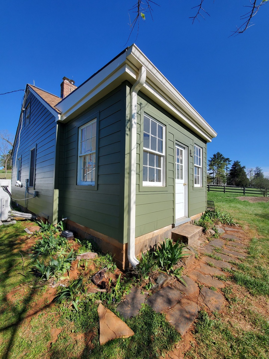 8457 Oaks Road , Warrenton, VA, US