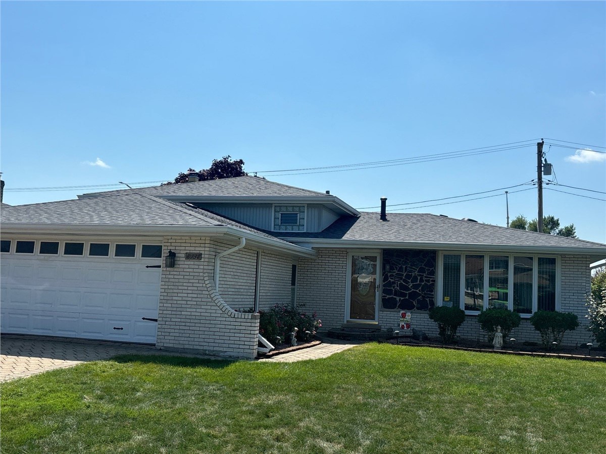 8731 Dartmouth Road , Palos Hills, IL, US