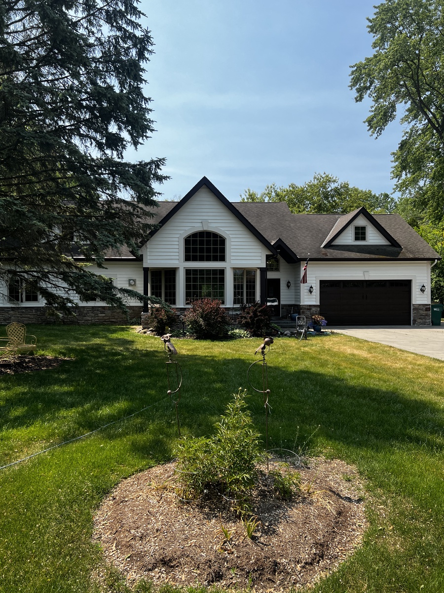 Lisa M. 5421 South Lake Drive, Cudahy, WI
