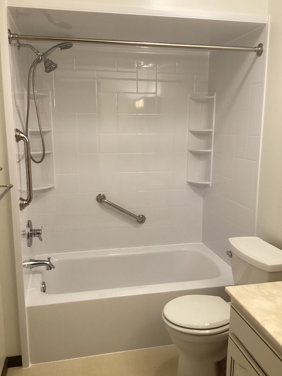 Waterloo, IL, 62298, US