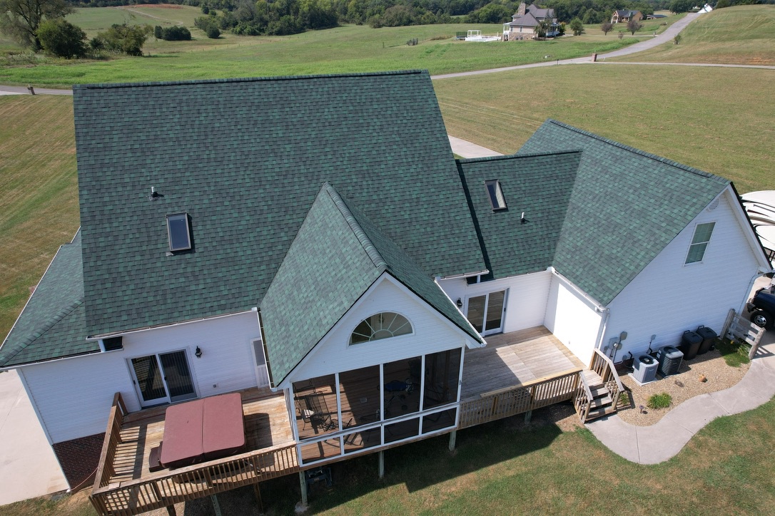 739 Cliff Top Road , Blaine, TN, US