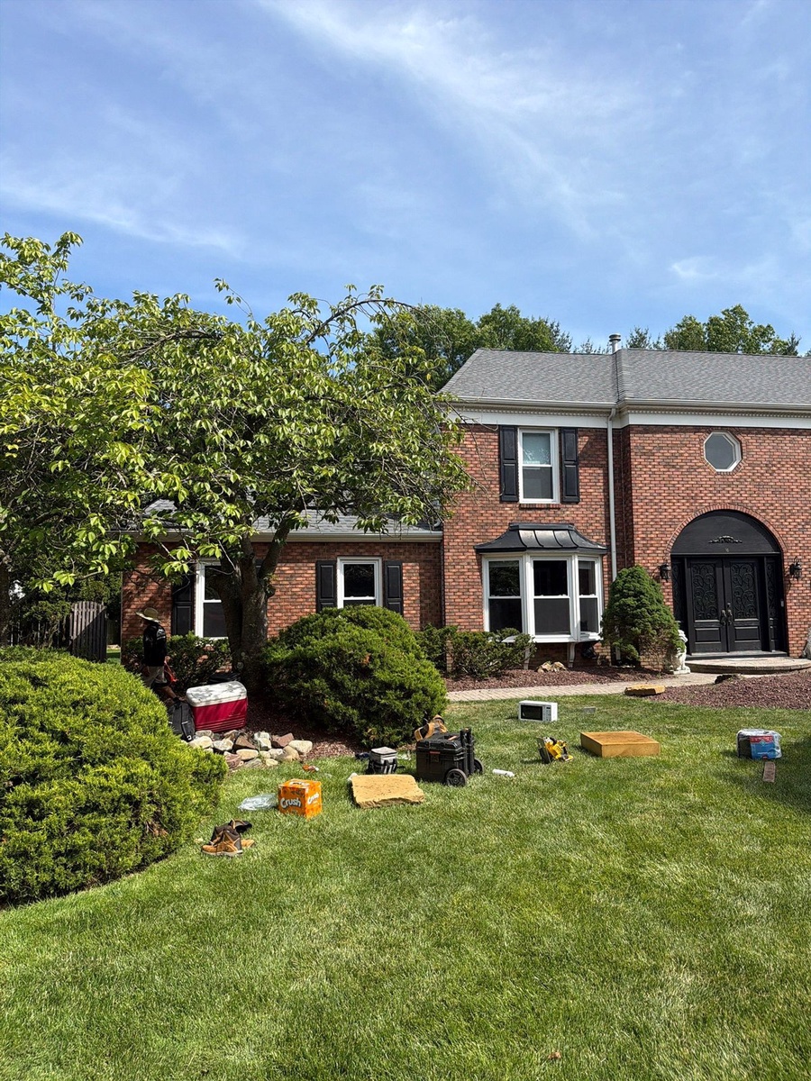 16 Manor Drive , Marlboro Township, NJ, US