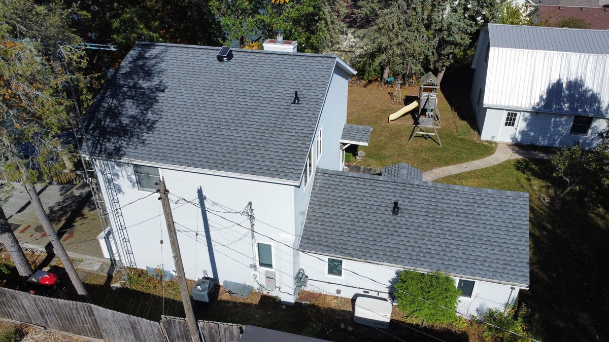 39 Deep Lake Road , Brooklyn, MI, US