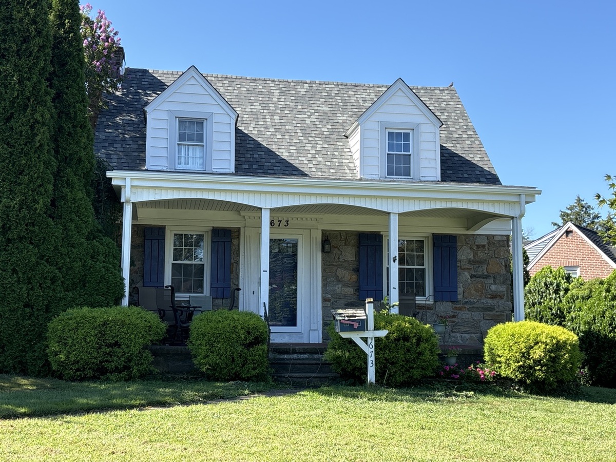 673 Andrew Road , Springfield, PA, US