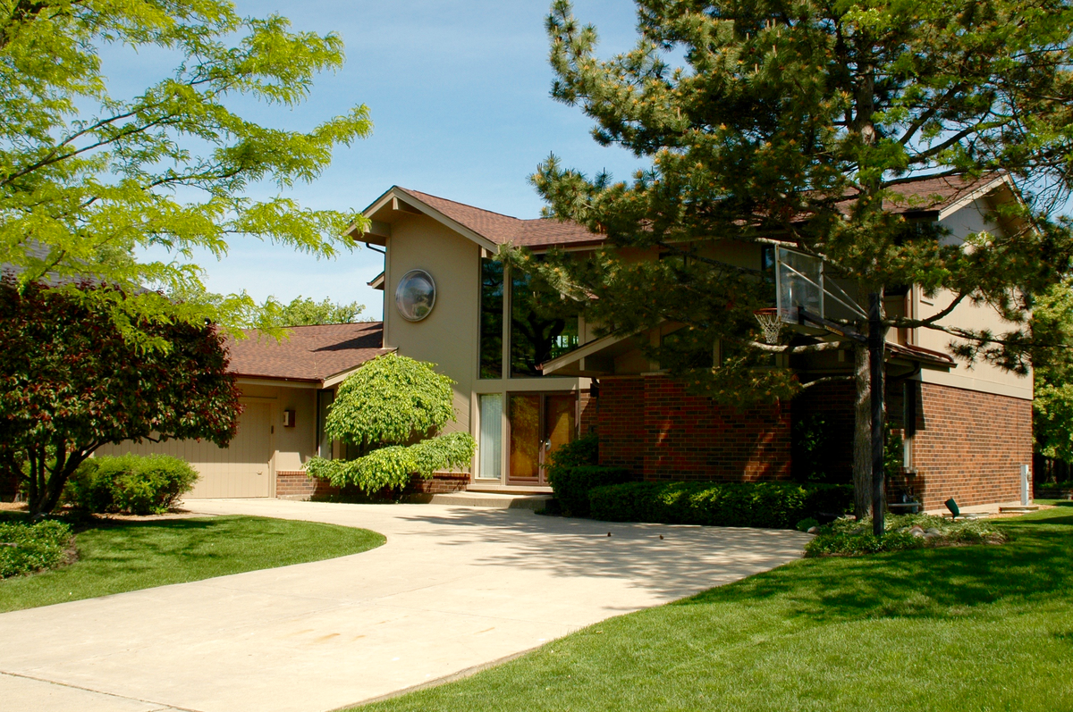 3646 Palm Canyon Drive , Northbrook, IL, US