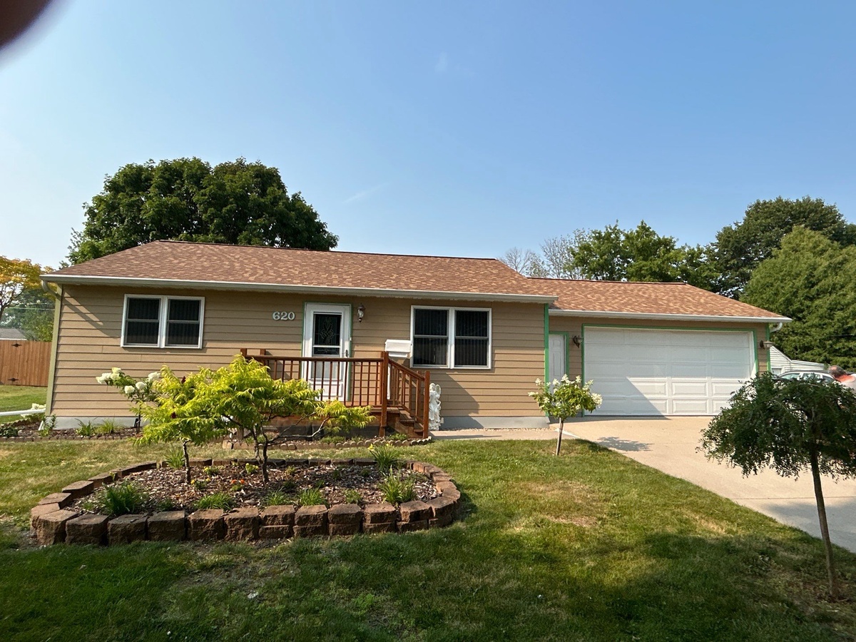 620 East Harding Drive , Appleton, WI, US