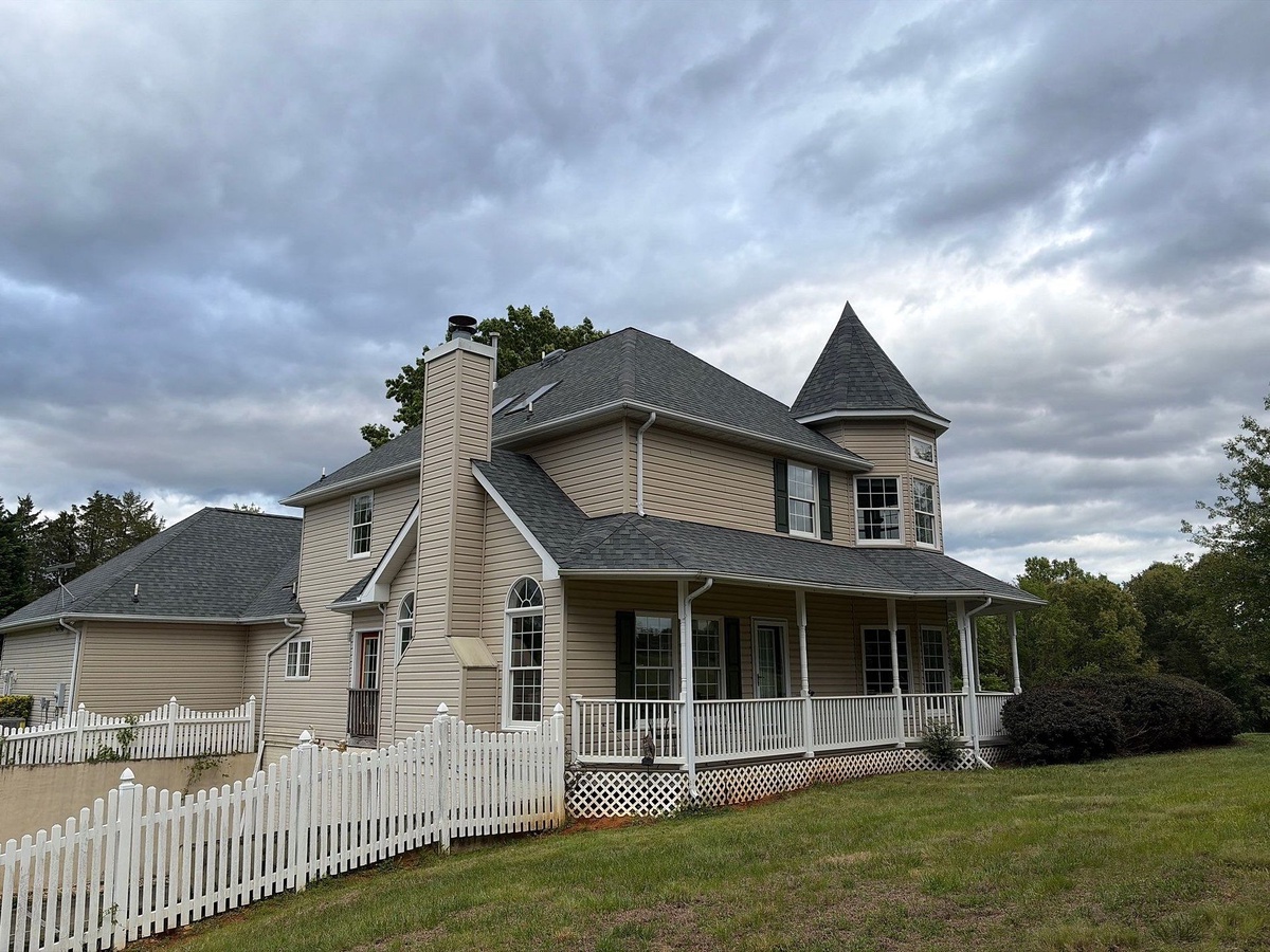 15015 Glen Verdant Drive , Culpeper, VA, US