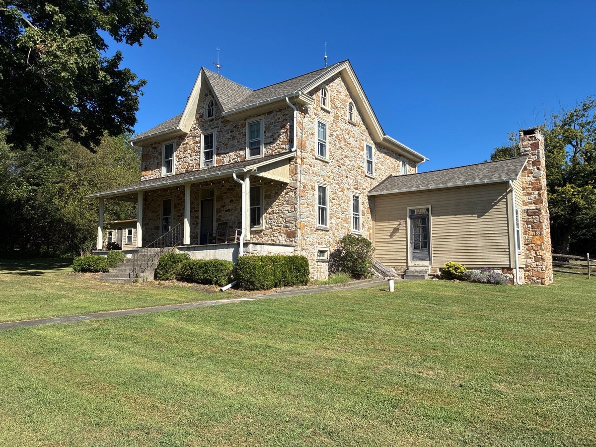 341 Highspire Road , Glenmoore, PA, US