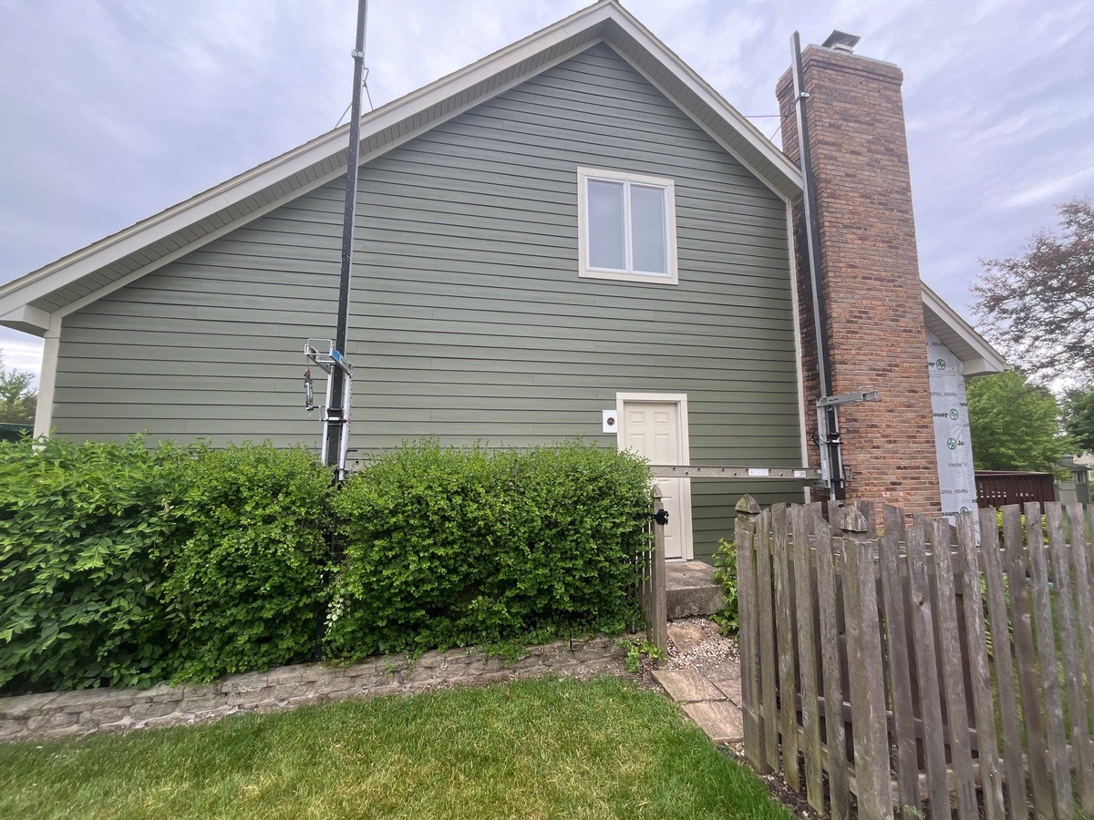 192 Wilcox Dr , Bartlett, IL, US