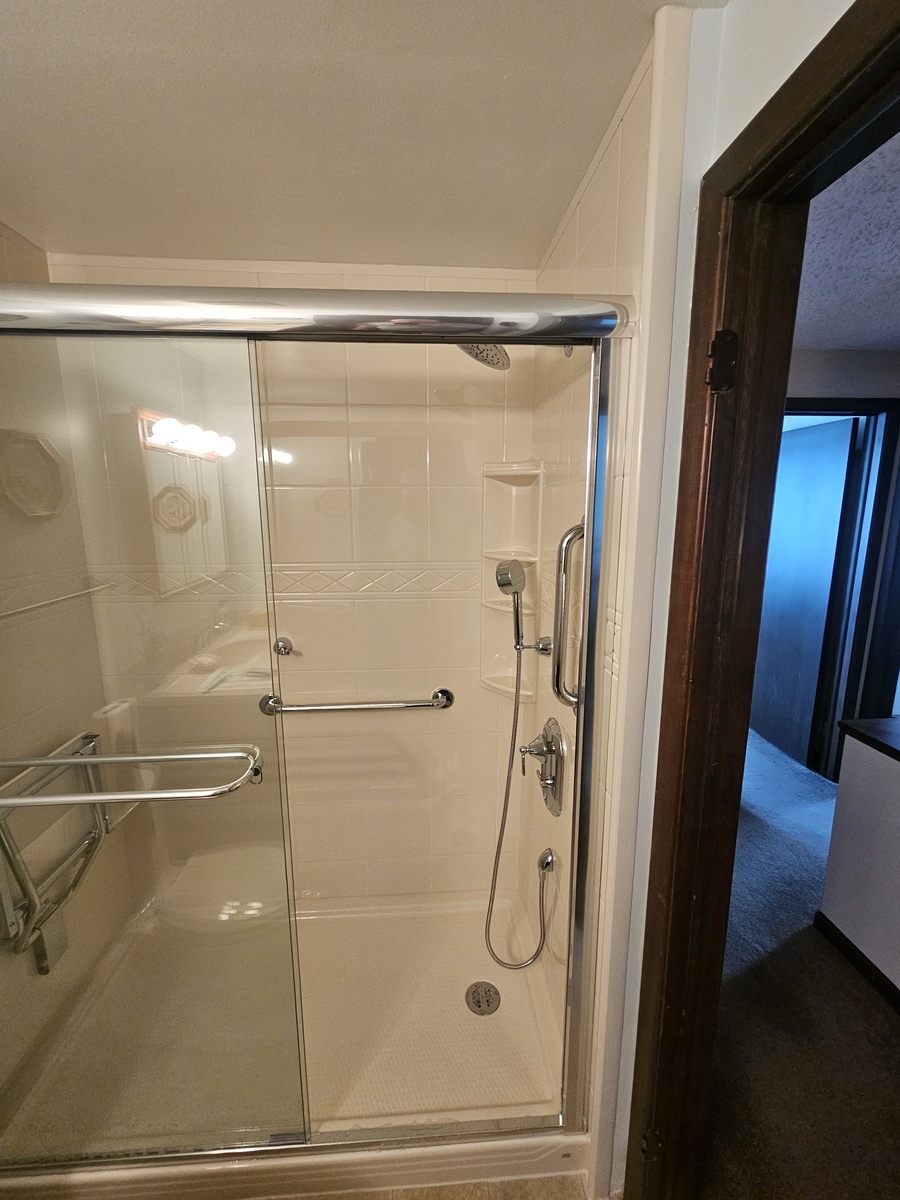 Orchard Park, NY, 14127, US