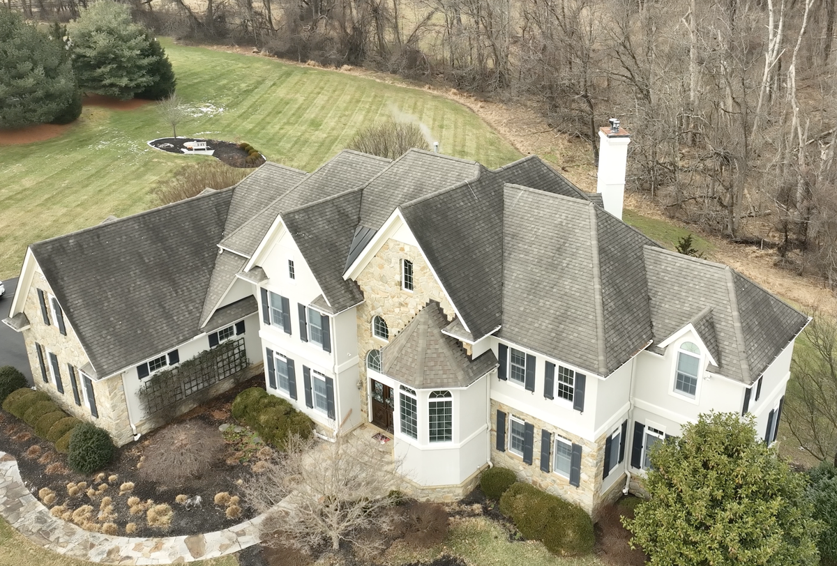 909 Hayfields Road , Cockeysville, MD, US